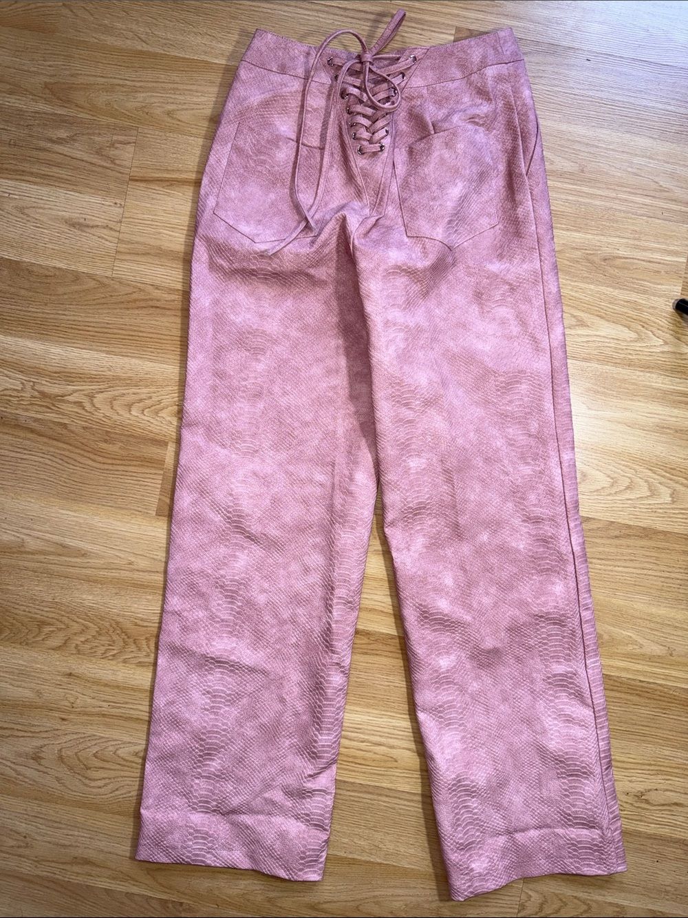 NWT Musera Lace-Up Back High-Waist Pink Wide-Leg Pants Fashion Textured Small